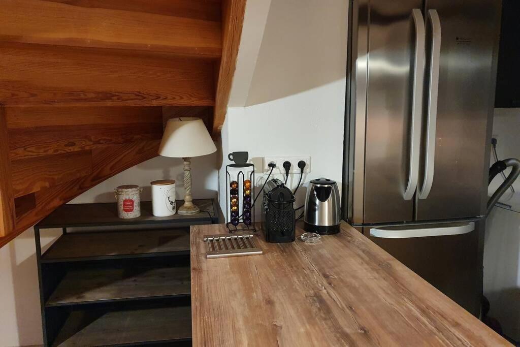 Appartement Exceptionnel 4 Etoiles Hyper Centre Albi 65 M2 Au 4Eme Etage Sans Ascenseur Avec Une Tour Du 12Eme Siecle 외부 사진